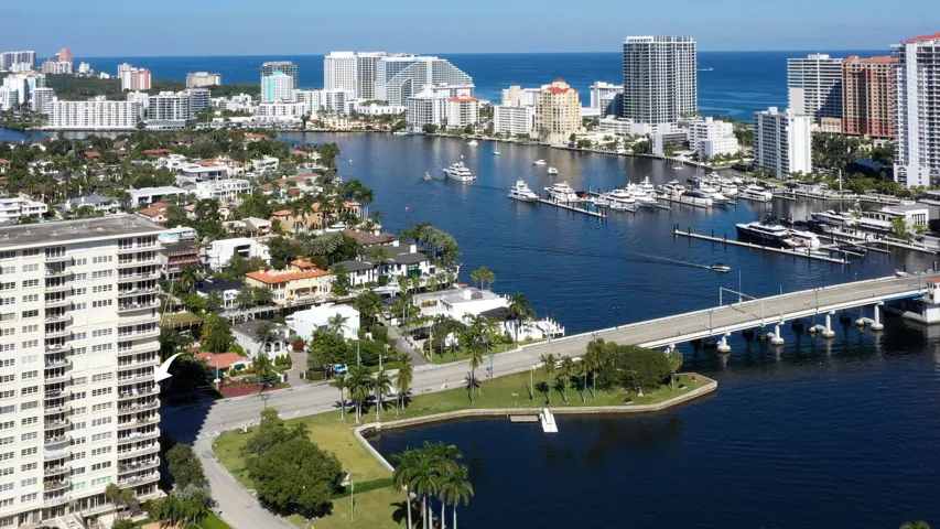 2500 E Las Olas Blvd Apt 403-print-030-0