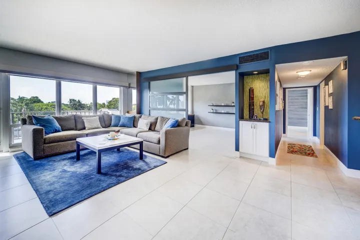 2500 E Las Olas Blvd Apt 403-print-005-0