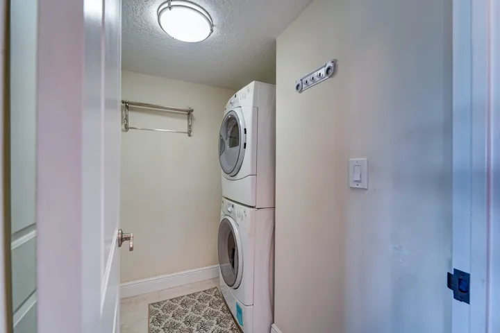2500 E Las Olas Blvd Apt 403-print-013-0