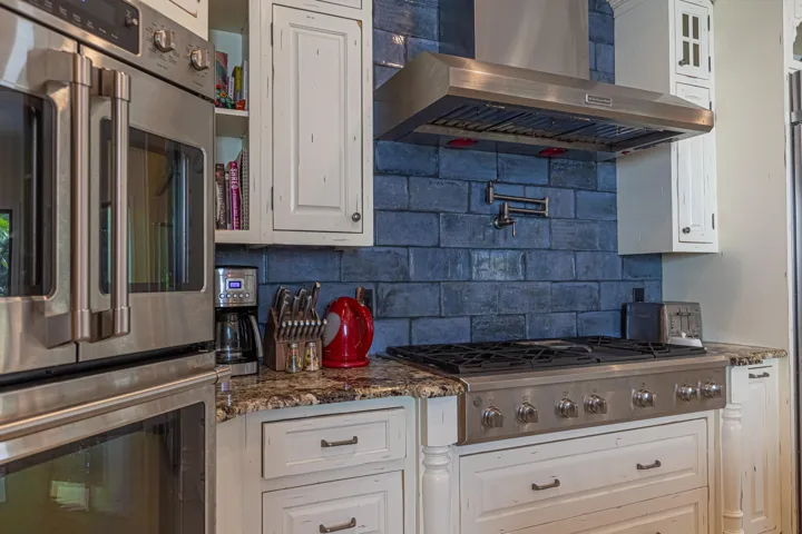 Kitchen-