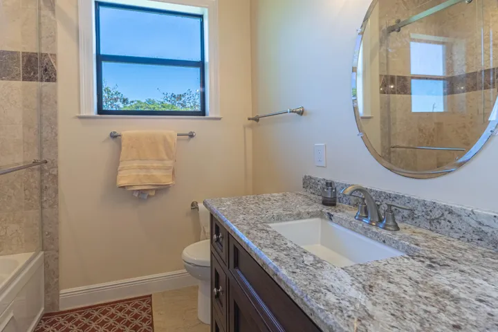 Bathroom4