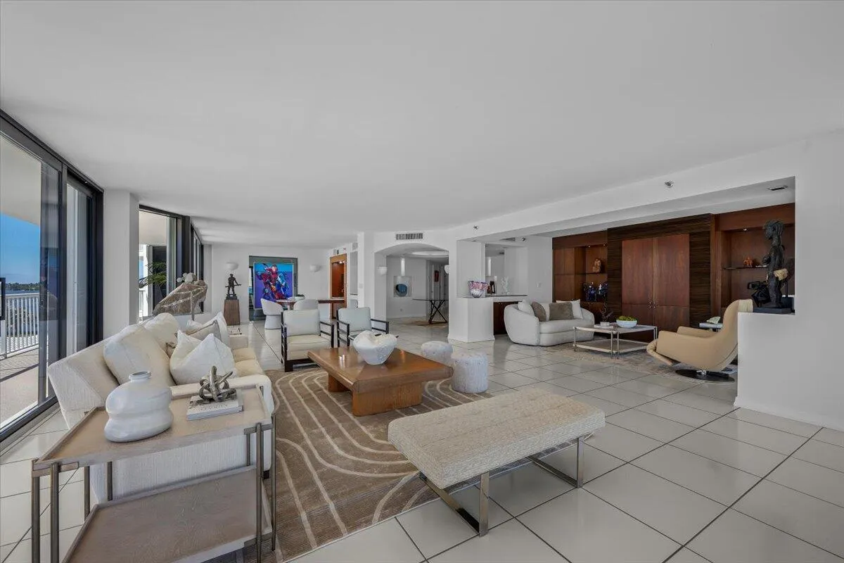 With view to Family Room and Entertainment area or Convertible 3rd BDR