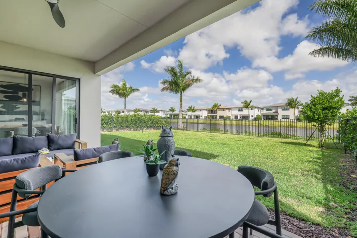 8283 Royal County Down Rd-60