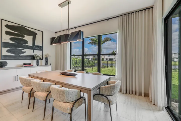 8283 Royal County Down Rd-18