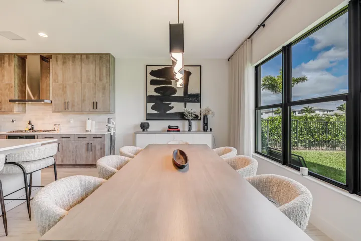 8283 Royal County Down Rd-22