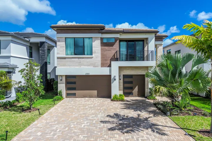 8283 Royal County Down Rd-69