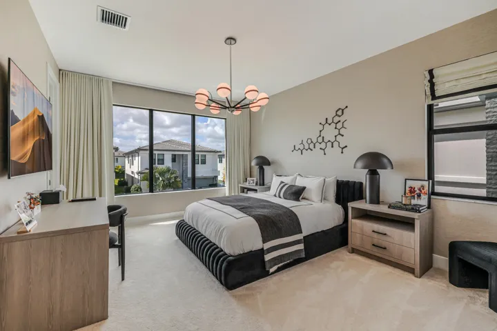 8283 Royal County Down Rd-53