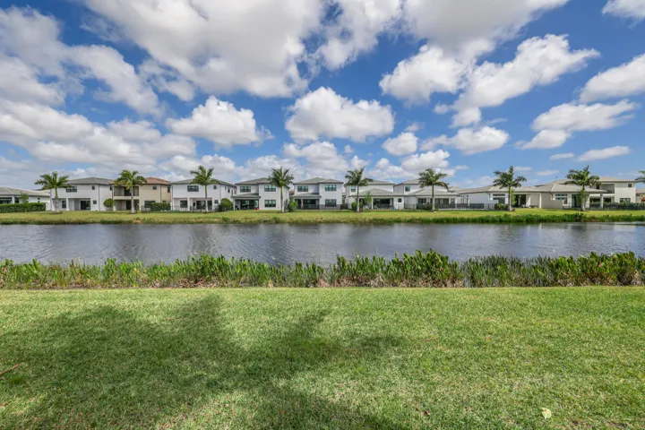 8283 Royal County Down Rd-68