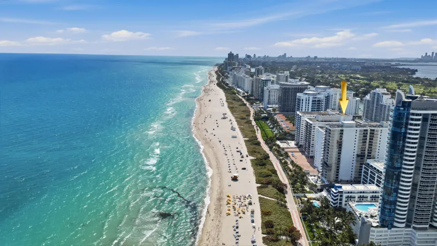 6039 Collins Ave Miami Beach-print-055-0