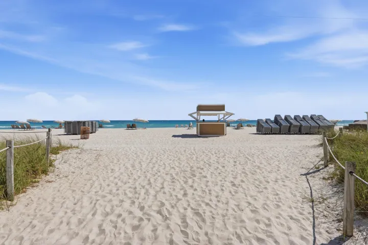 6039 Collins Ave Miami Beach-print-044-0