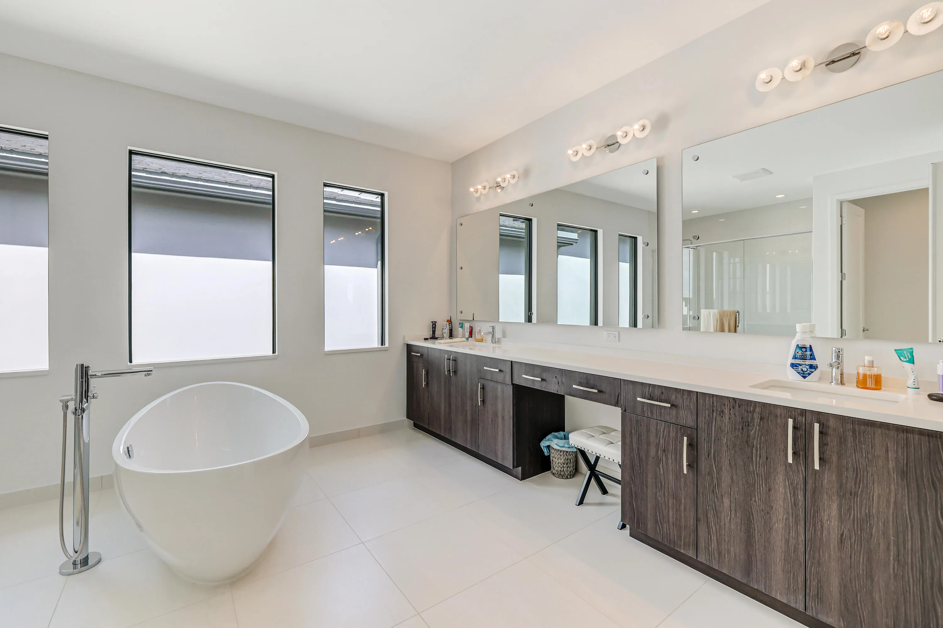 8283 Royal County Down Rd-44