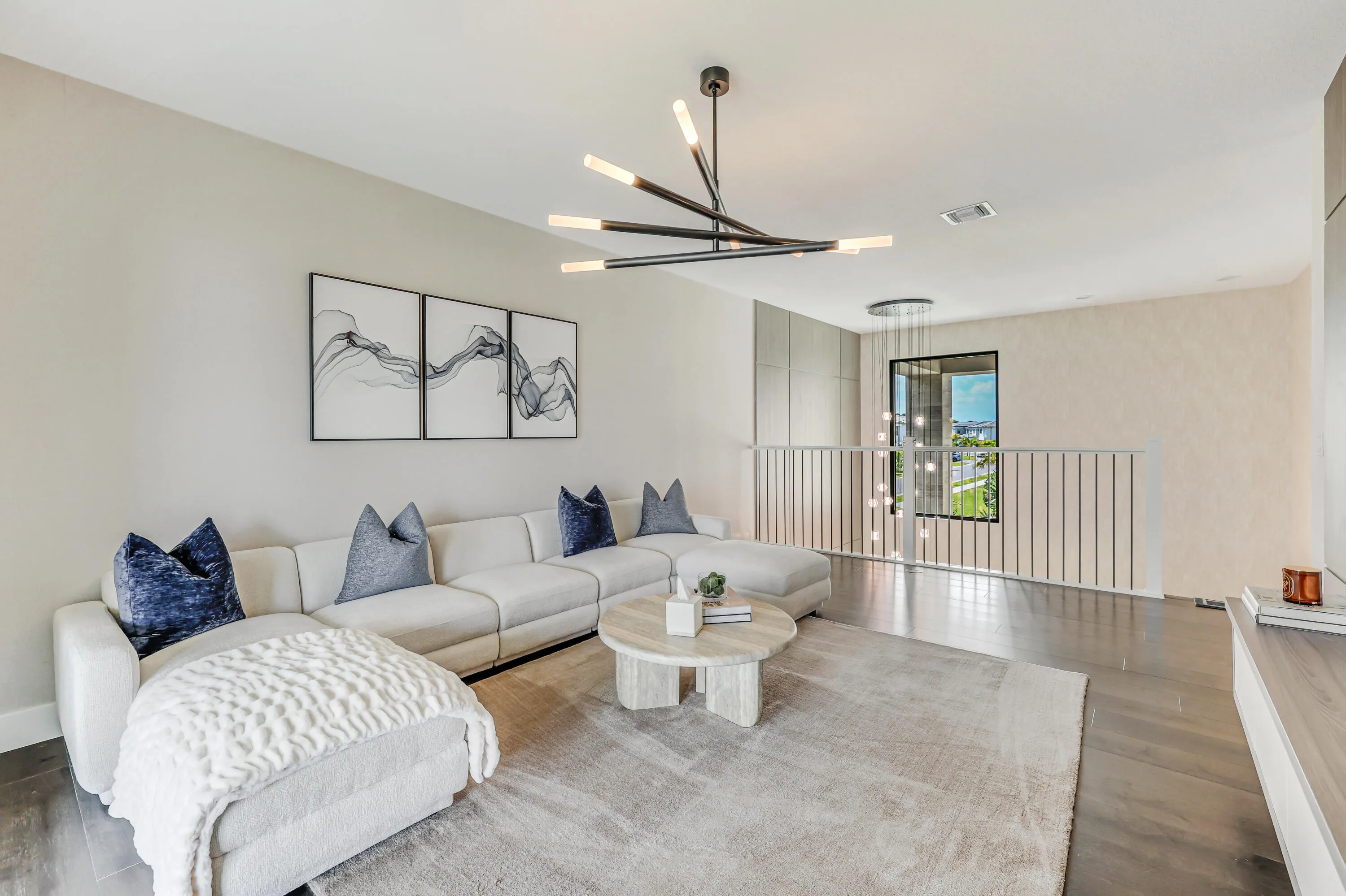 8283 Royal County Down Rd-29