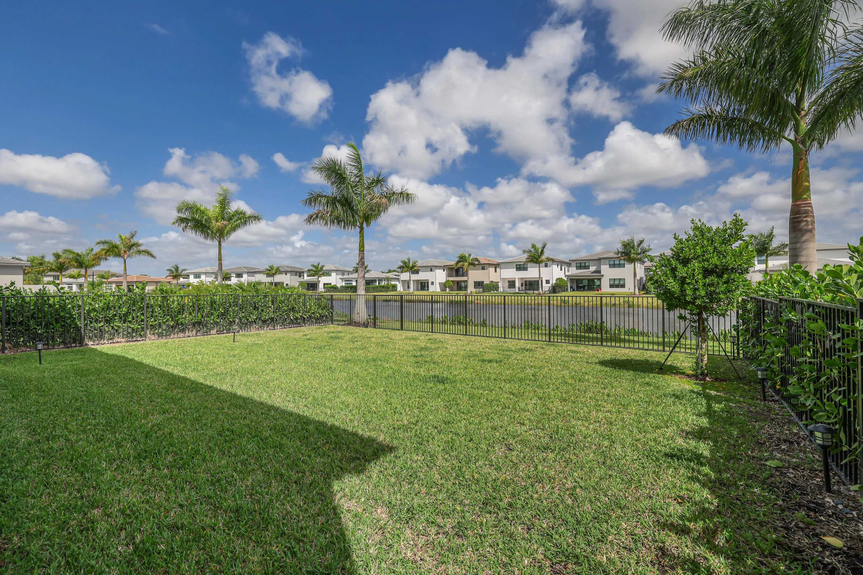 8283 Royal County Down Rd-61
