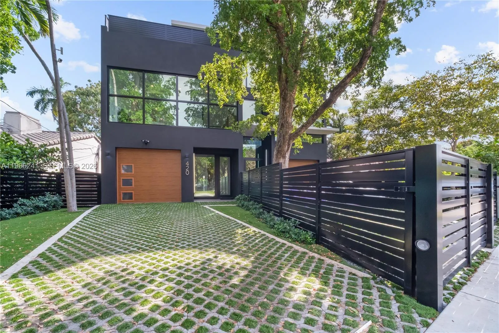 Property photo 25