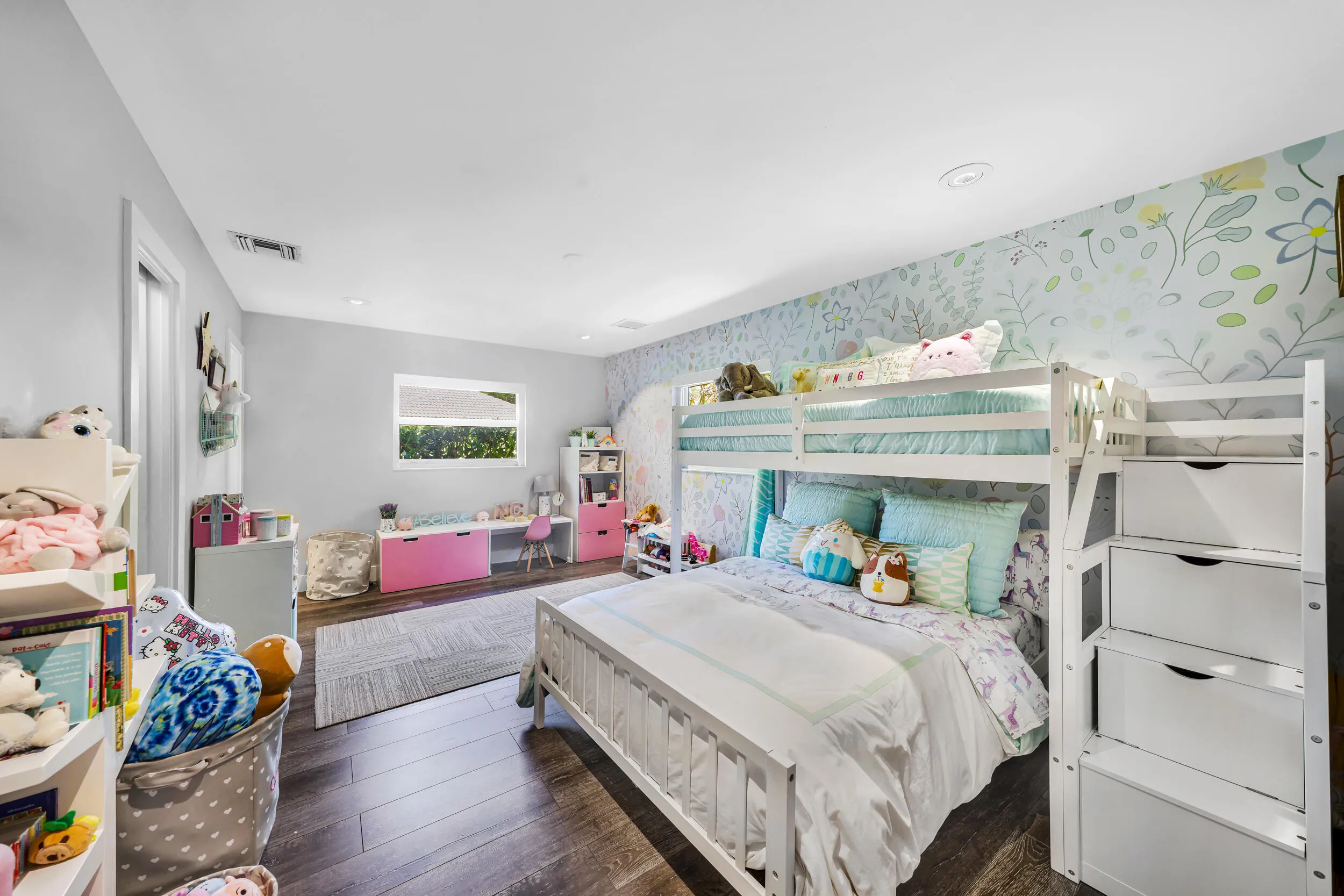 908 Cypress Grove Dr-Pompano Beach, Nata