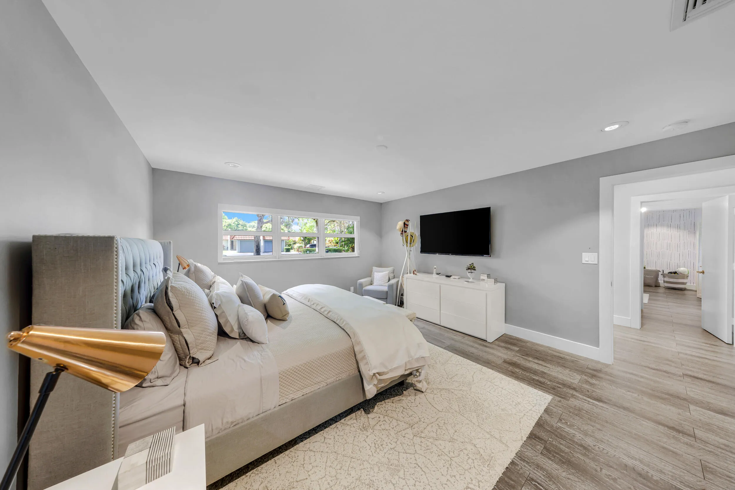 908 Cypress Grove Dr-Pompano Beach, Nata