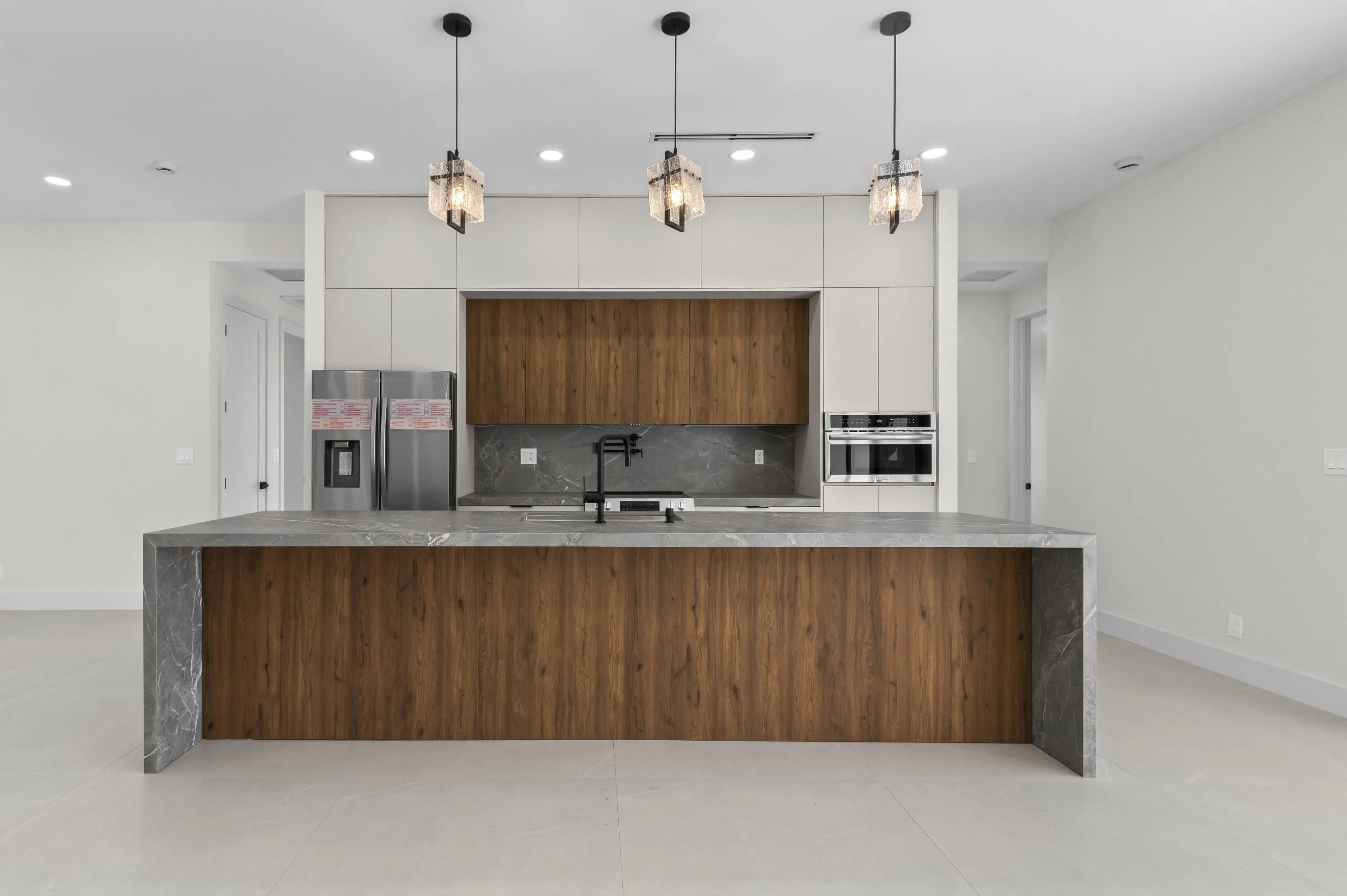 07 Kitchen 01