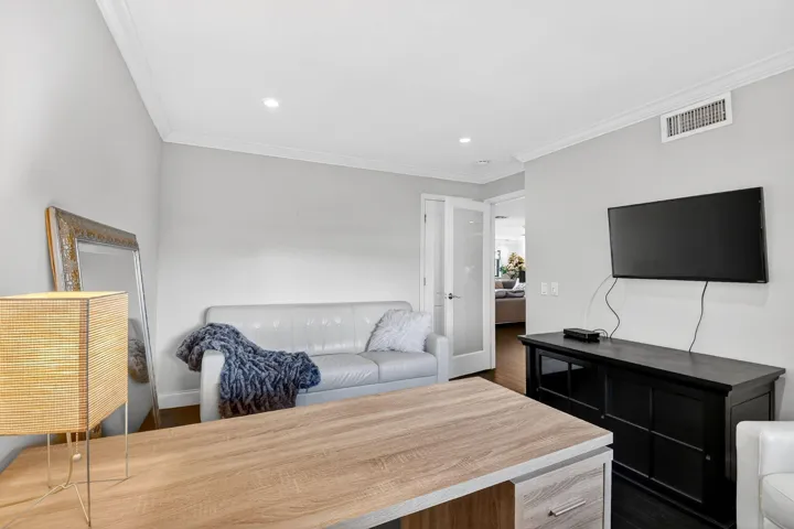Front Bedroom