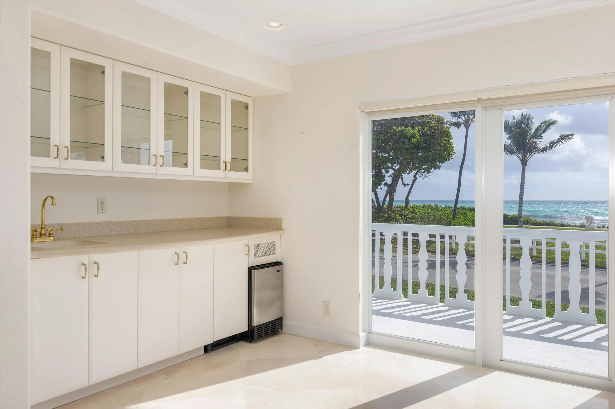 wet bar