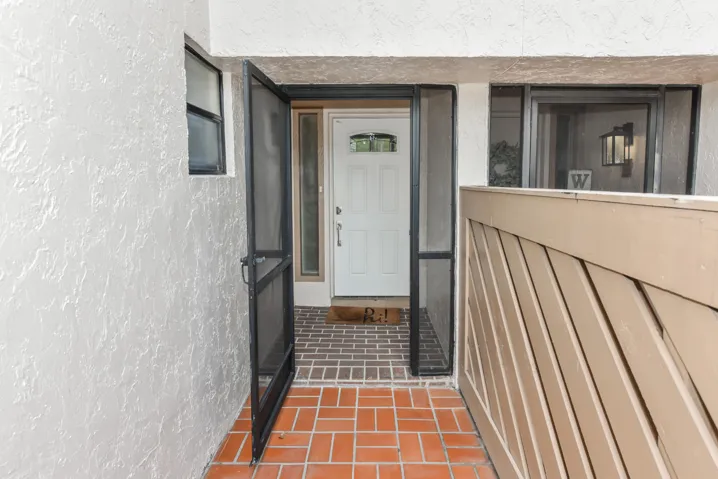 22904 Ironwedge Dr_reshoot_Lois Ronan_2