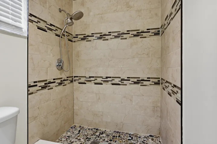22904 Ironwedge Dr_reshoot_Lois Ronan_80