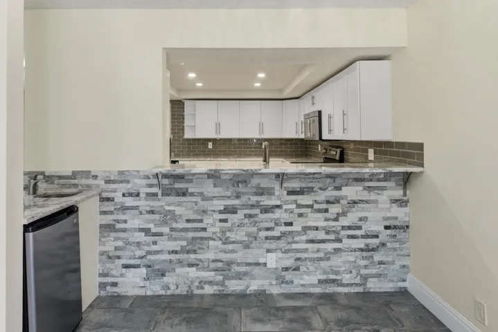 22904 Ironwedge Dr_reshoot_Lois Ronan_20