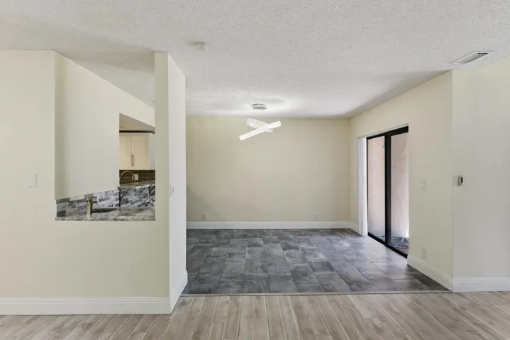 22904 Ironwedge Dr_reshoot_Lois Ronan_13