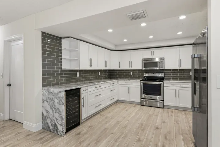 22904 Ironwedge Dr_reshoot_Lois Ronan_31