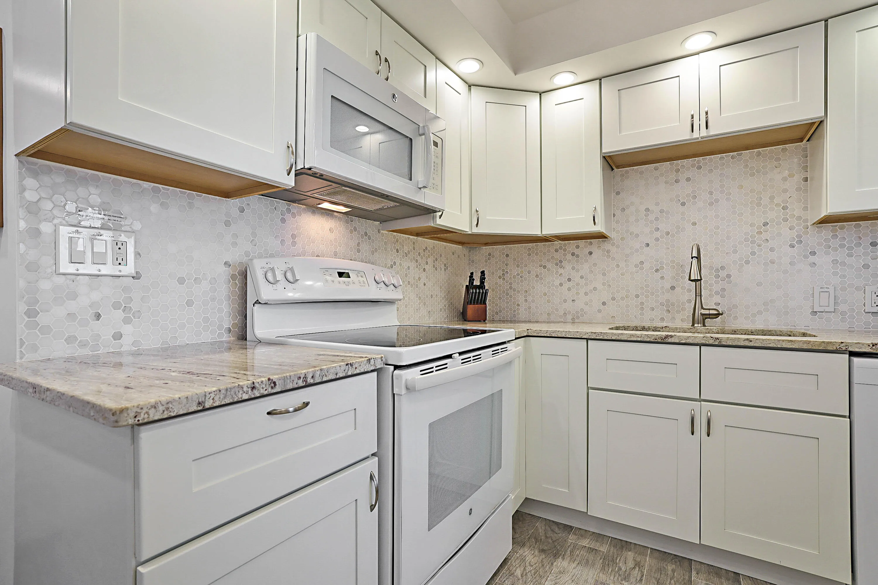 Property photo 23