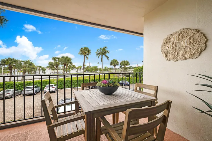225 Beach Rd Unit 205 -28