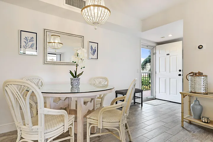 225 Beach Rd Unit 205 -6