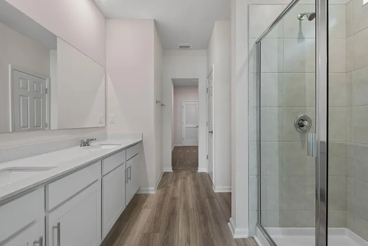 32-web-or-mls-46 Poplar-32