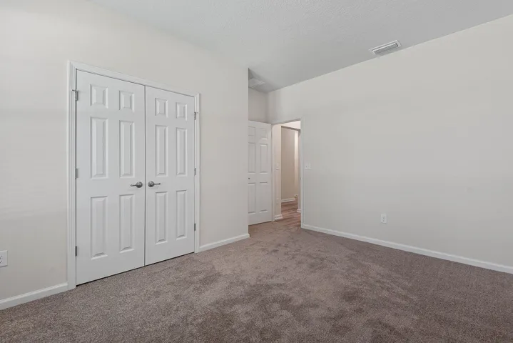 38-web-or-mls-46 Poplar-38