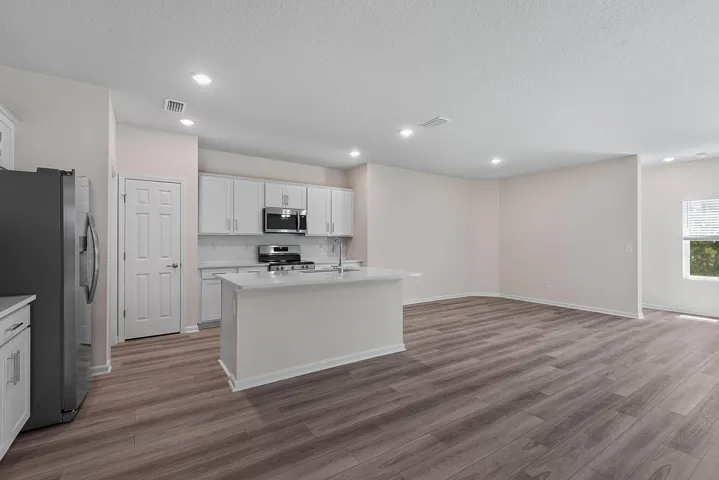 24-web-or-mls-46 Poplar-24