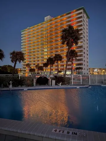 caribe night view