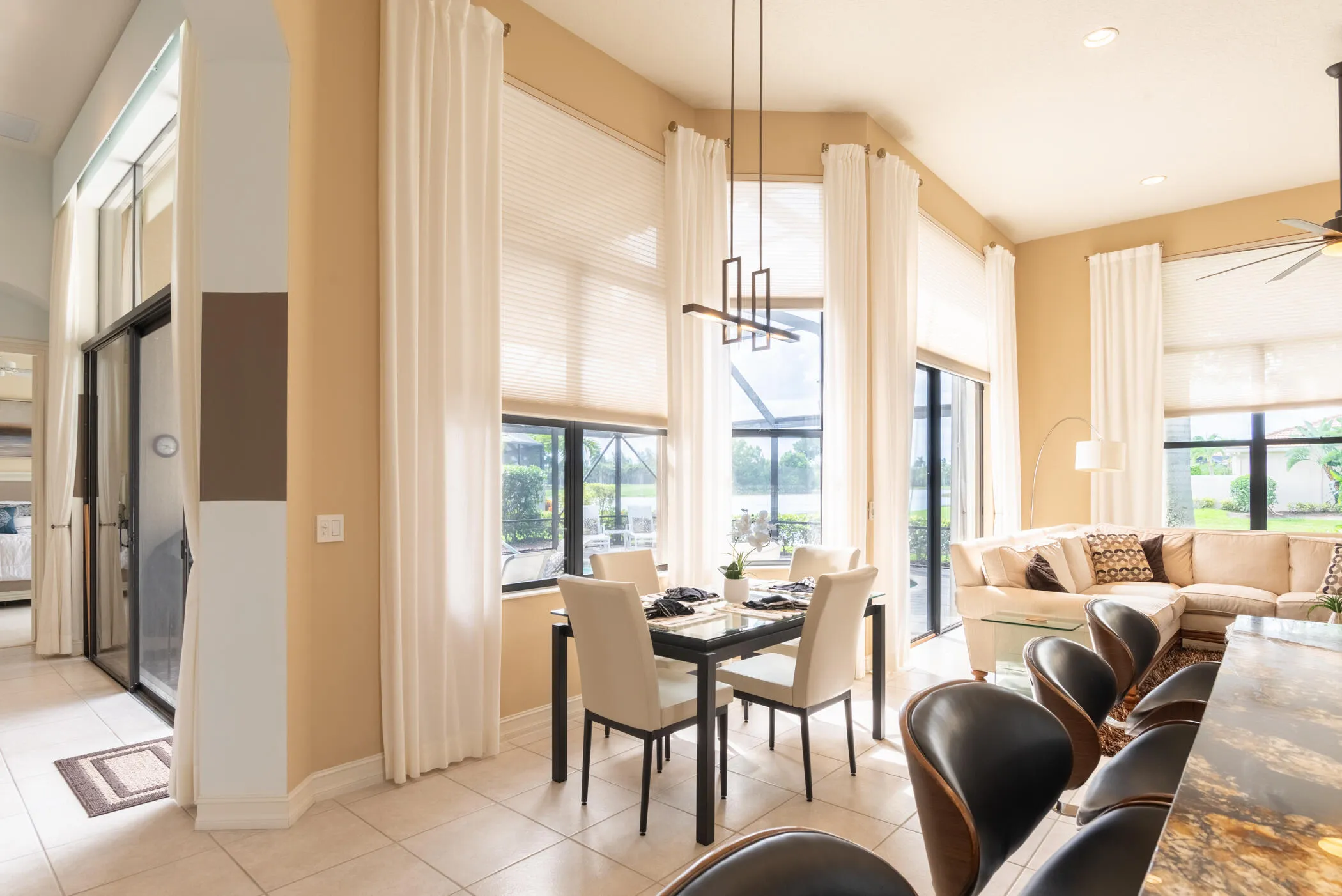 Breakfast Nook