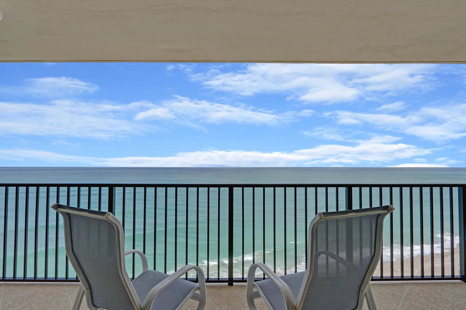 Direct Ocean Views