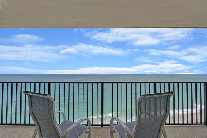 Direct Ocean Views