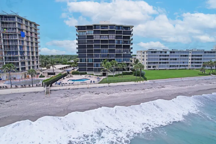 200 Beach Road