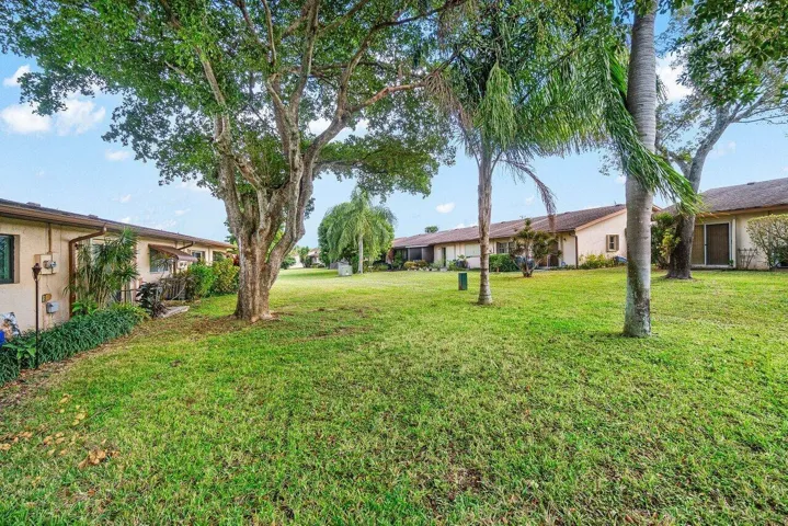 020-5814DorisCourt-DelrayBeach-FL-33484-