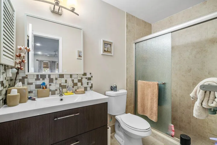 018-5814DorisCourt-DelrayBeach-FL-33484-
