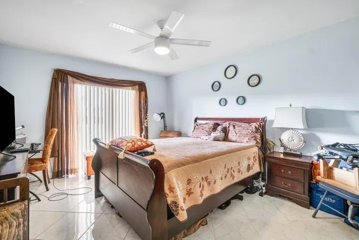 015-5814DorisCourt-DelrayBeach-FL-33484-