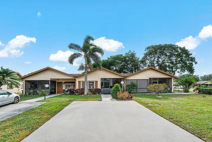 002-5814DorisCourt-DelrayBeach-FL-33484-