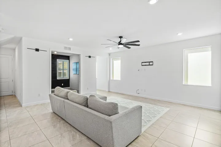 010-2659CountryLakeTrail-BoyntonBeach-FL