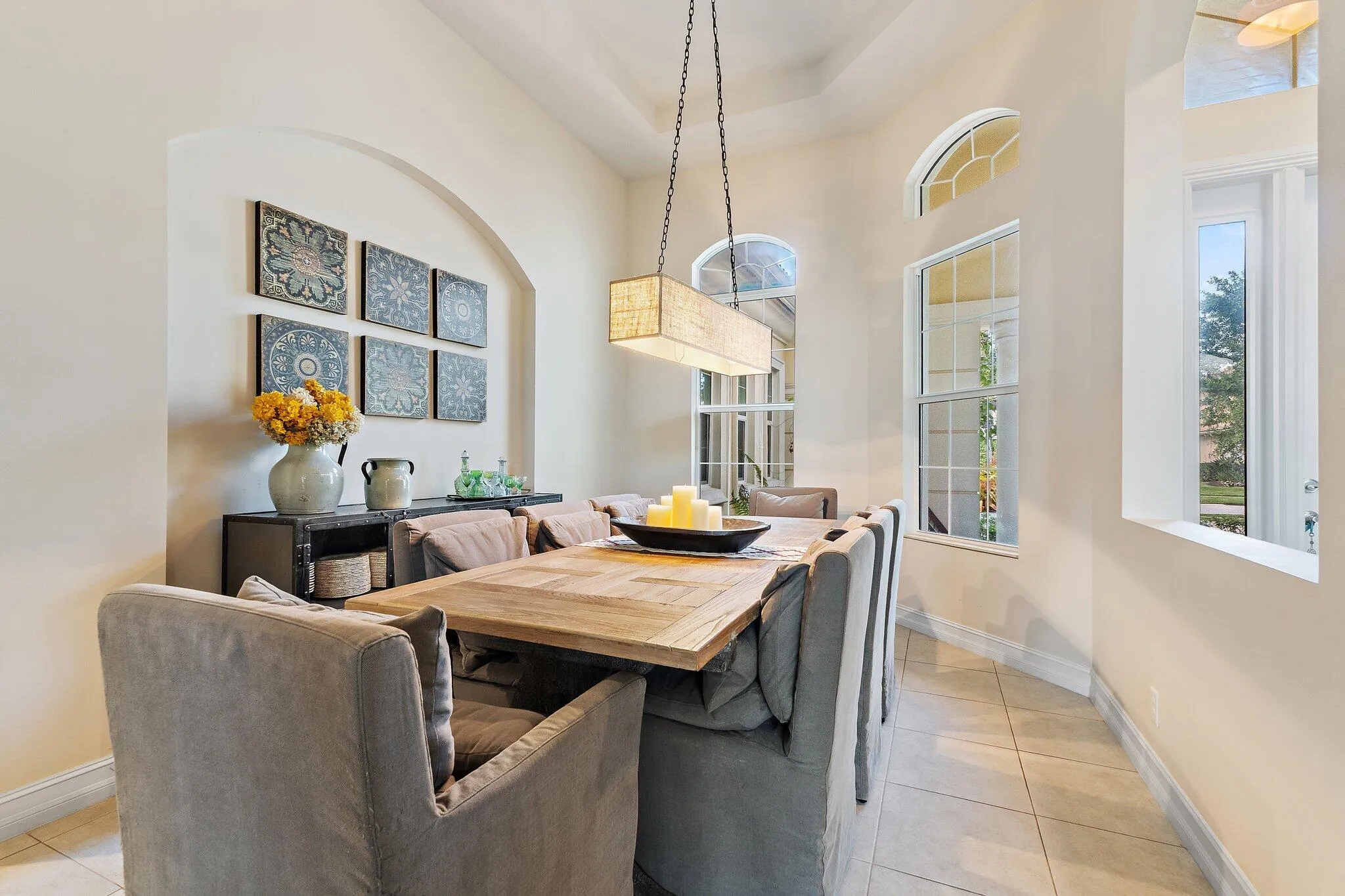 Formal Dining