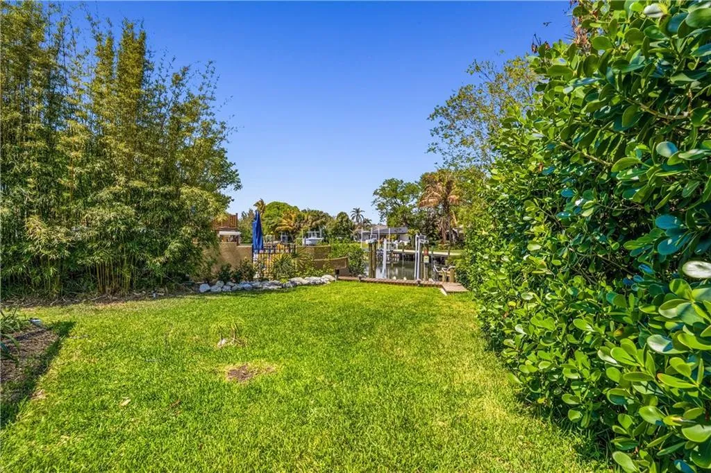 Property photo 36