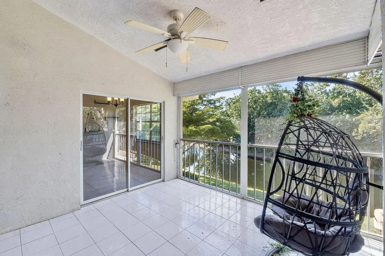 17270_Boca_Club_Blvd_U1707_054