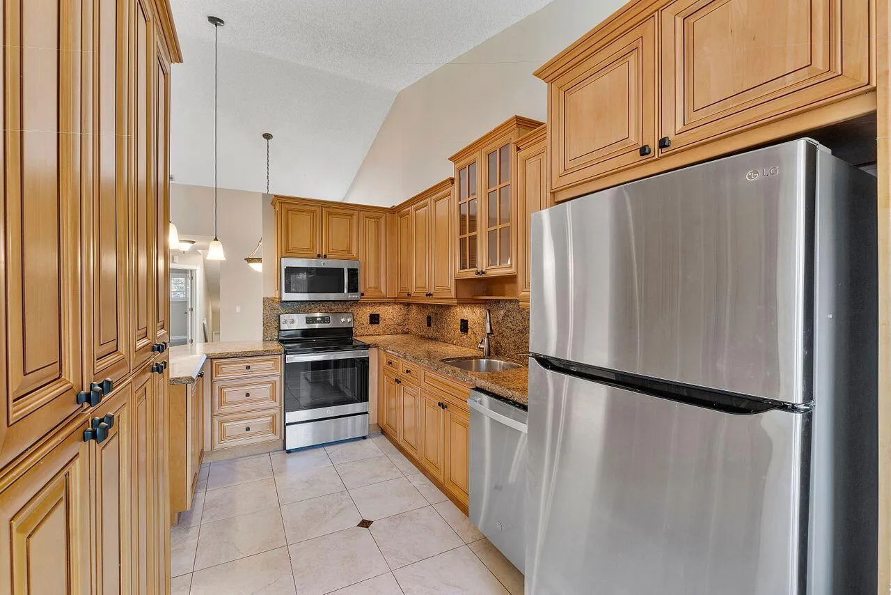 17270_Boca_Club_Blvd_U1707_050