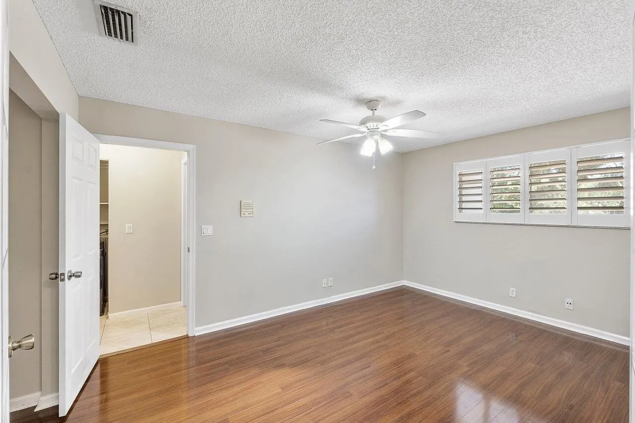 17270_Boca_Club_Blvd_U1707_040