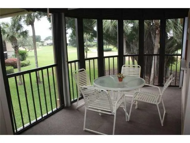 Screened Patio